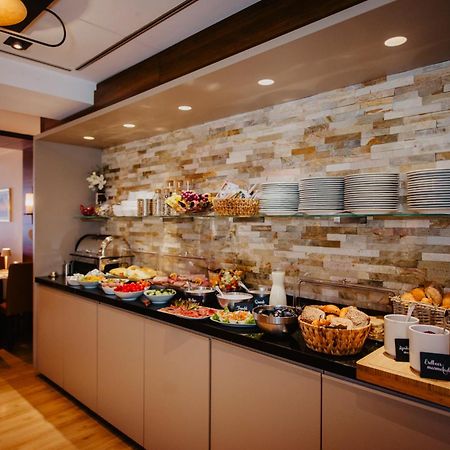 Hotel-Restaurant Haselhoff โคเอิสเฟลท์ ภายนอก รูปภาพ